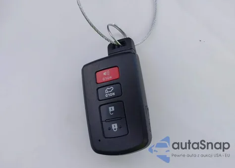 2018 Toyota Rav4 Xle from USA, damaged, VIN JTMRFREV2JJ717638